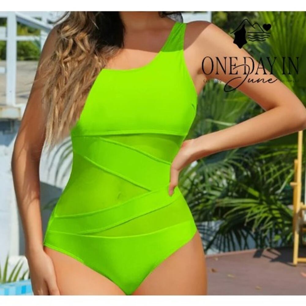 Blooming Jelly Mesh Cut Out One Piece Size M